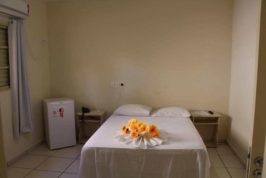 Hotel Beira Rio Aquidauana Buitenkant foto
