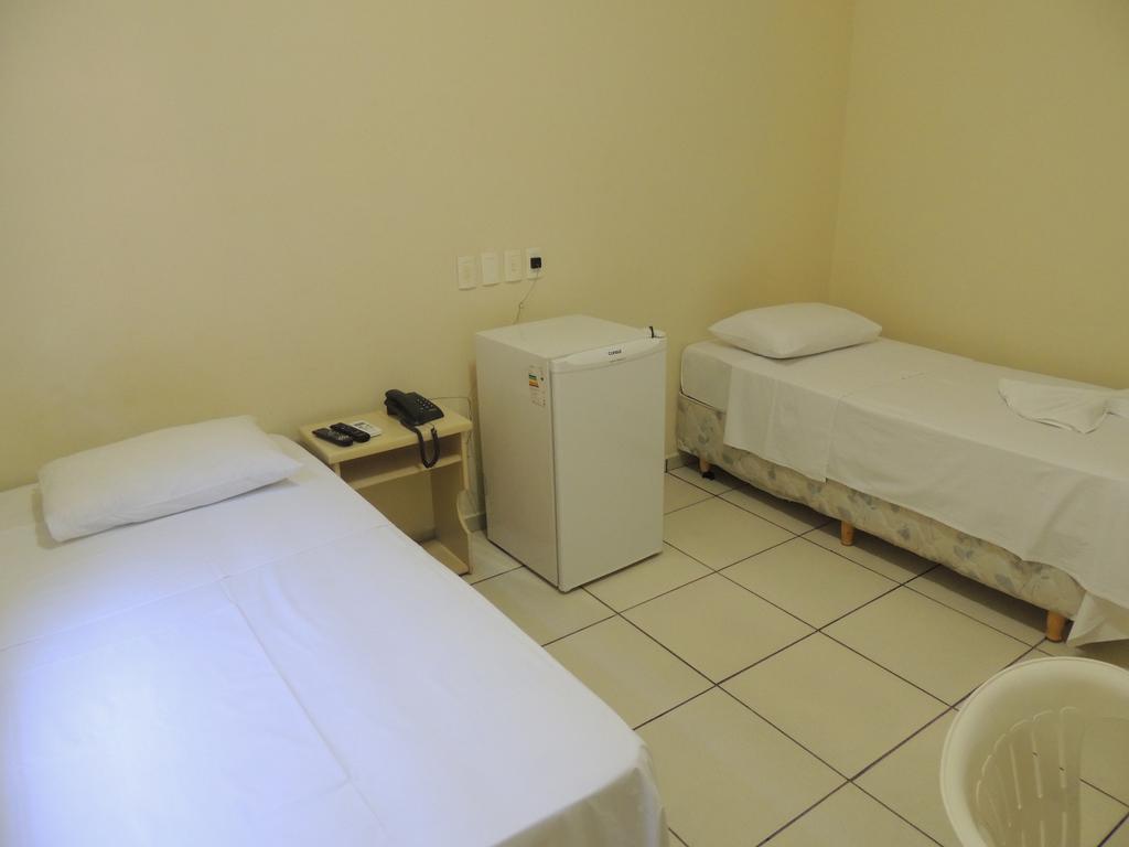 Hotel Beira Rio Aquidauana Kamer foto